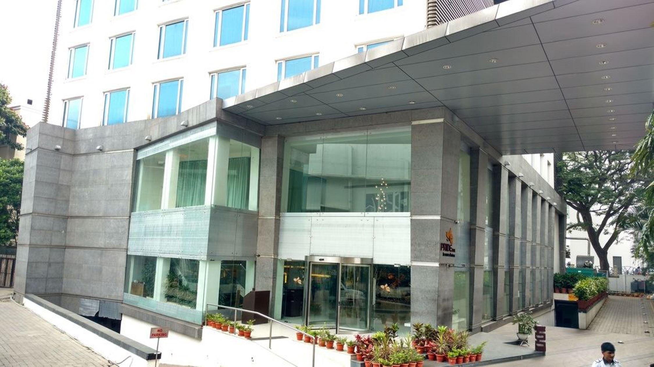 The Pride Hotel, Bangalore Exterior photo